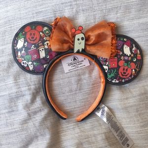 Disney Halloween Minnie ears (glow in the dark)
